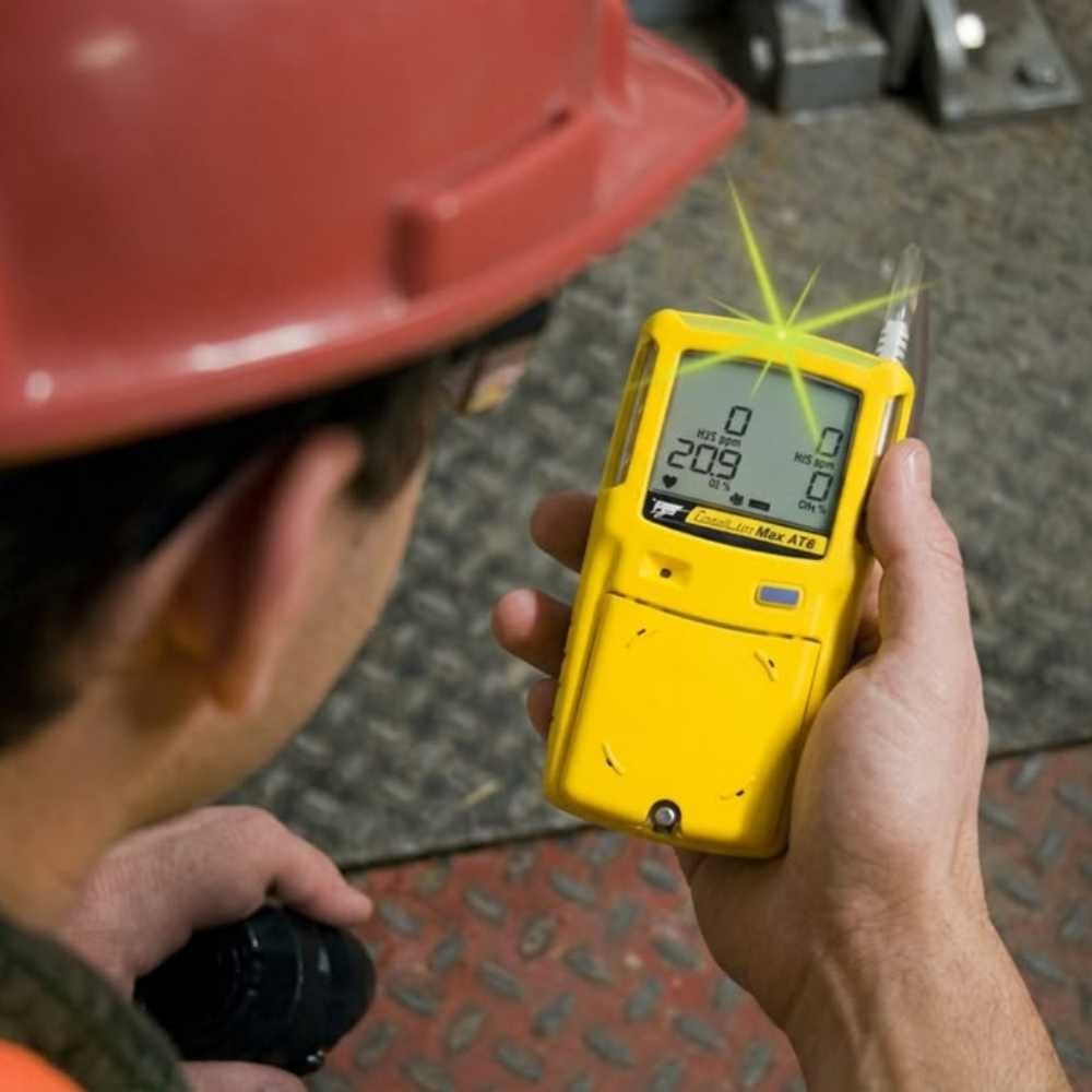Honeywell BW Max XT II Industrial Safety Gas Detector